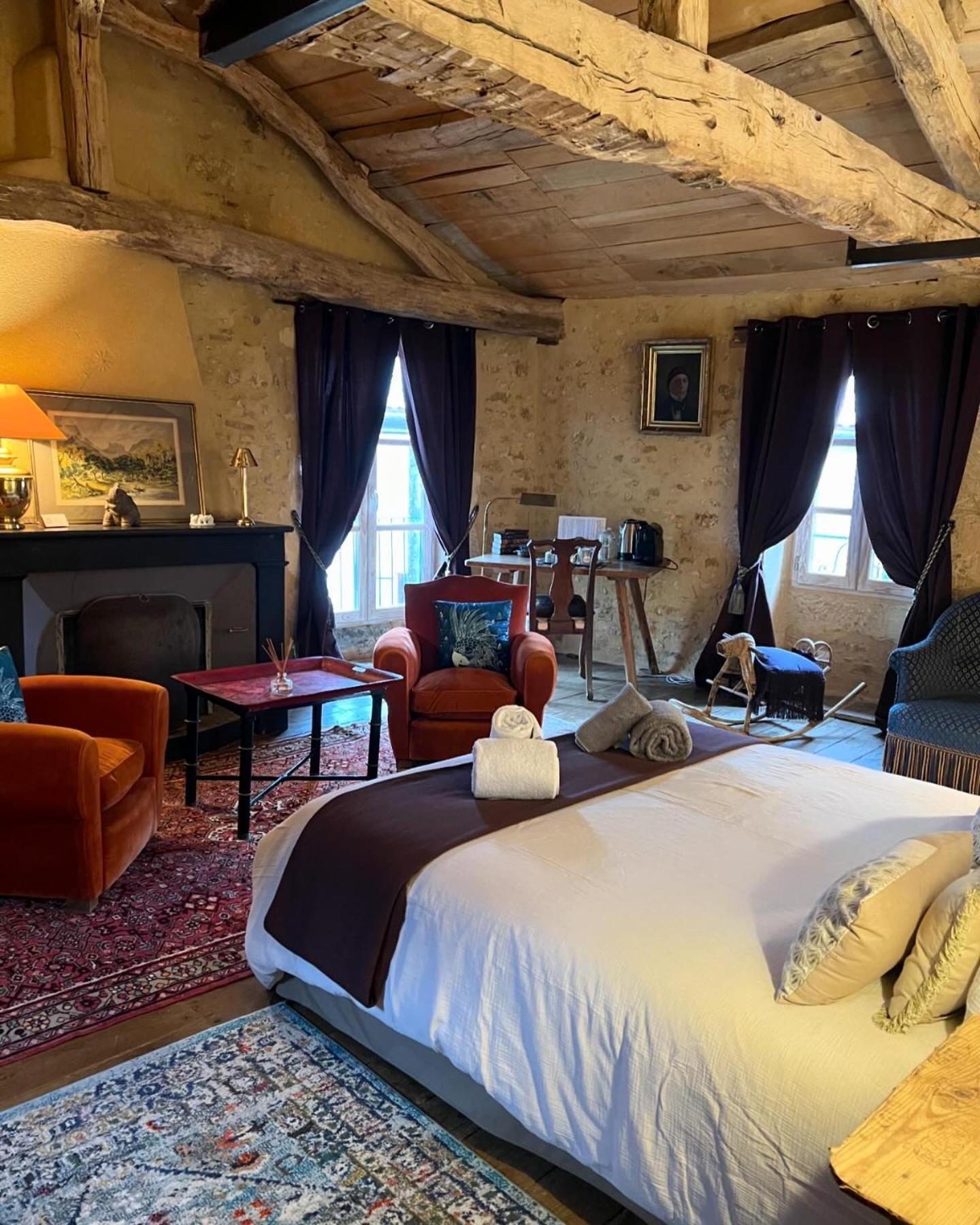 Villa Marguerite Chambres Et Table D Hotes De Charme Cadouin Eksteriør bilde